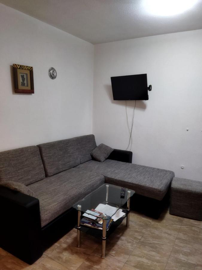 Lara Apartman Doboj Kültér fotó